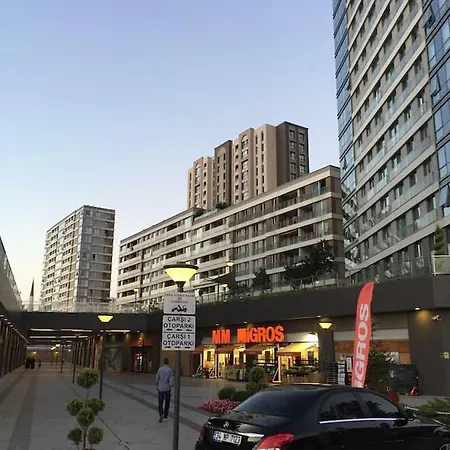 New And Comfortable In * Istanbul